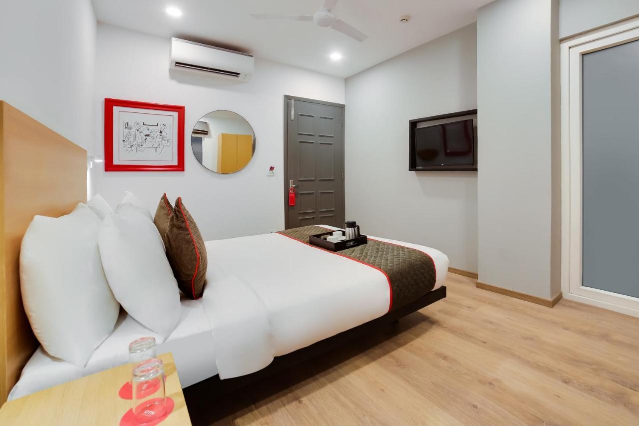 Hotel Oyo Townhouse 019 Anand Vihar Neu-Delhi Exterior foto