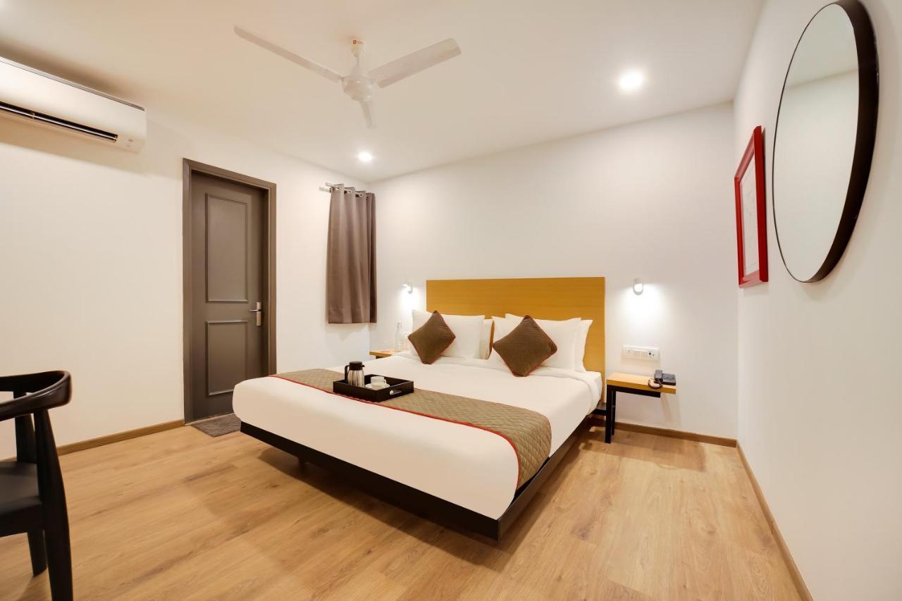 Hotel Oyo Townhouse 019 Anand Vihar Neu-Delhi Exterior foto